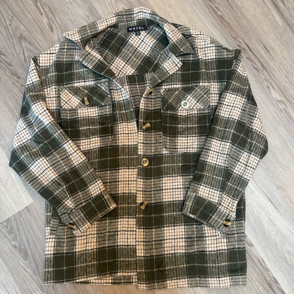 MOTEL oversized plaid flannel